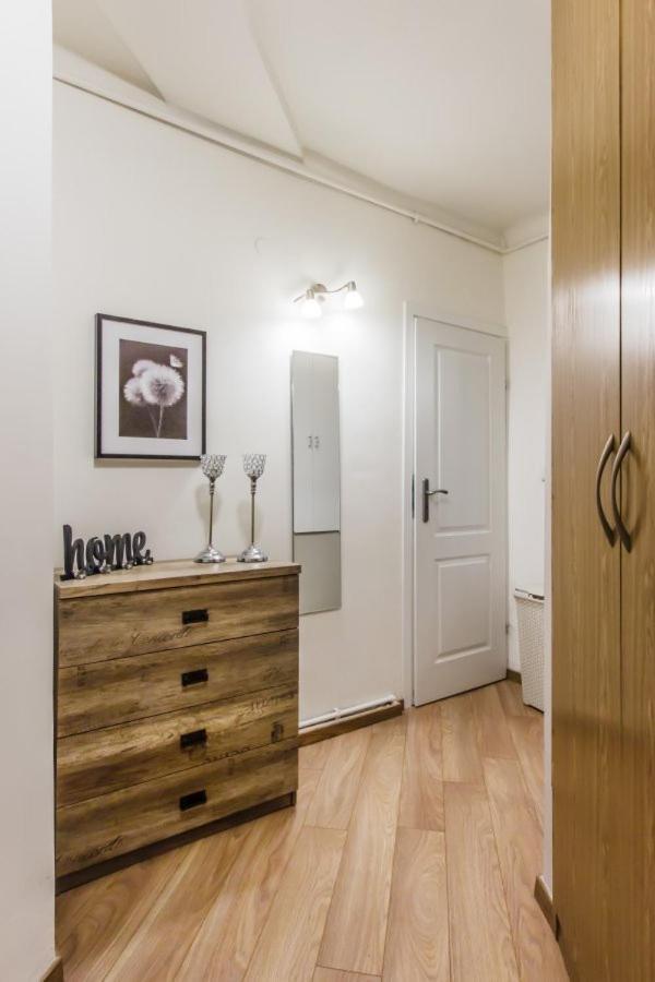 Clicktheflat Avenue Place Apart Rooms Warsawa Bagian luar foto