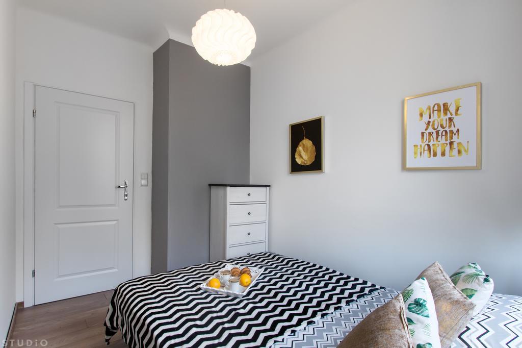 Clicktheflat Avenue Place Apart Rooms Warsawa Bagian luar foto