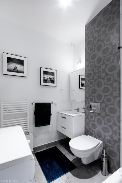 Clicktheflat Avenue Place Apart Rooms Warsawa Bagian luar foto